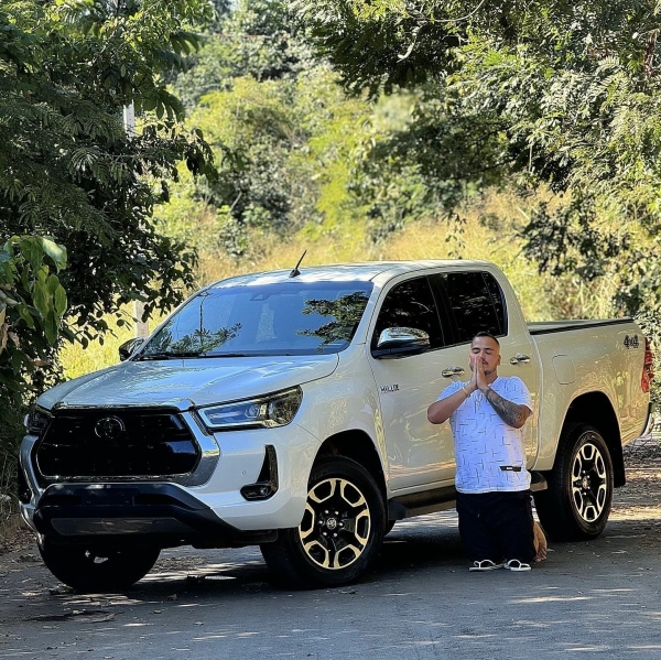 EDIÇÃO FAZENDEIRO HILUX 2022 SRX diesel 